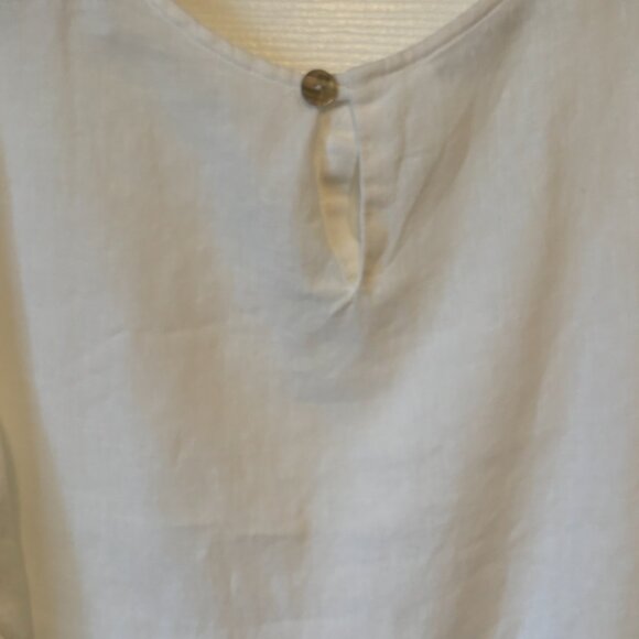 Bryn Walker Linen White Tunic Top with side slits - Picture 7 of 13